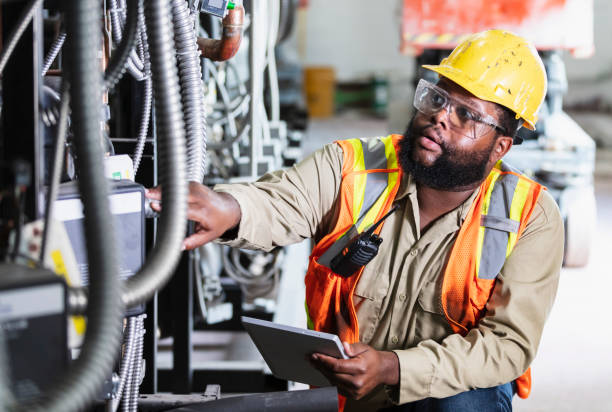 Best Electric Panel Repair  in Belmond, IA
